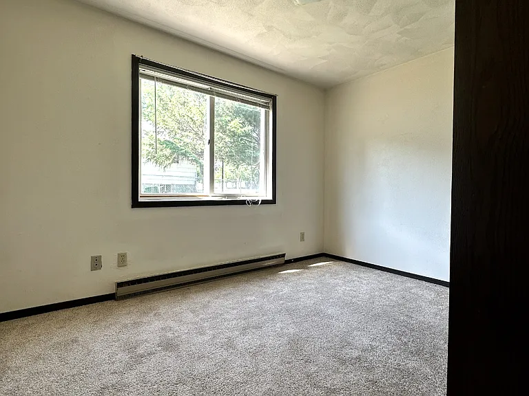 1109 Lark St #103 — Photo 7