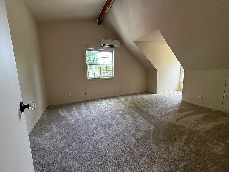 Large Bedroom