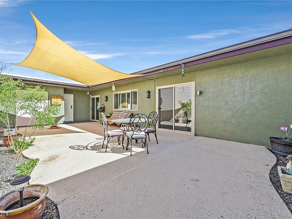 2nd image of 3731 Colonial Dr #0