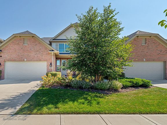 2nd image of 1337 Ashbury Cir