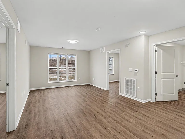 Annika Place II — Photo 18
