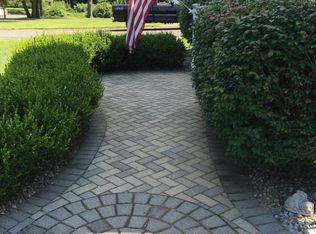 8 Center Ave, Matawan, NJ 07747