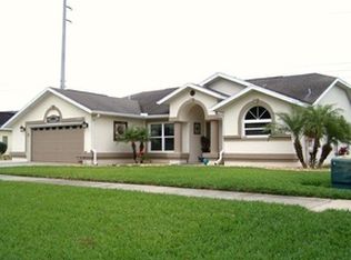 6234 Silver Oaks Dr, Zephyrhills, FL 33542