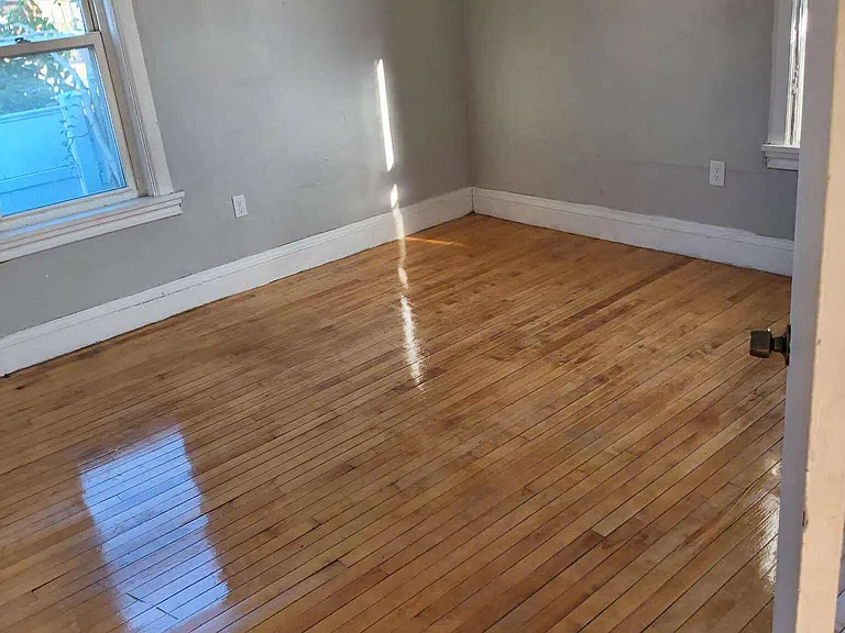 16 Myrtle Ave #F — Photo 1