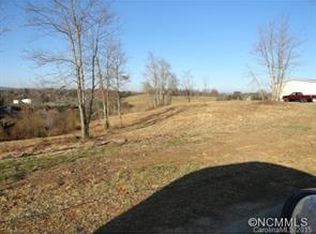 1 Staghorn Ct UNIT 1, Flat Rock, NC 28731