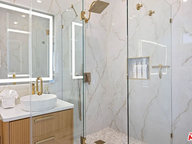 3260 N Avenida San Gabriel Rd — Photo 33
