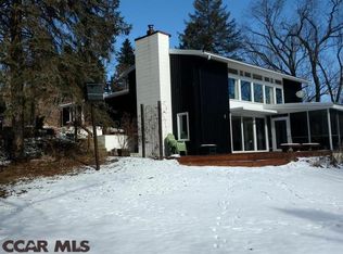 930 Robin Rd, State College, PA 16801