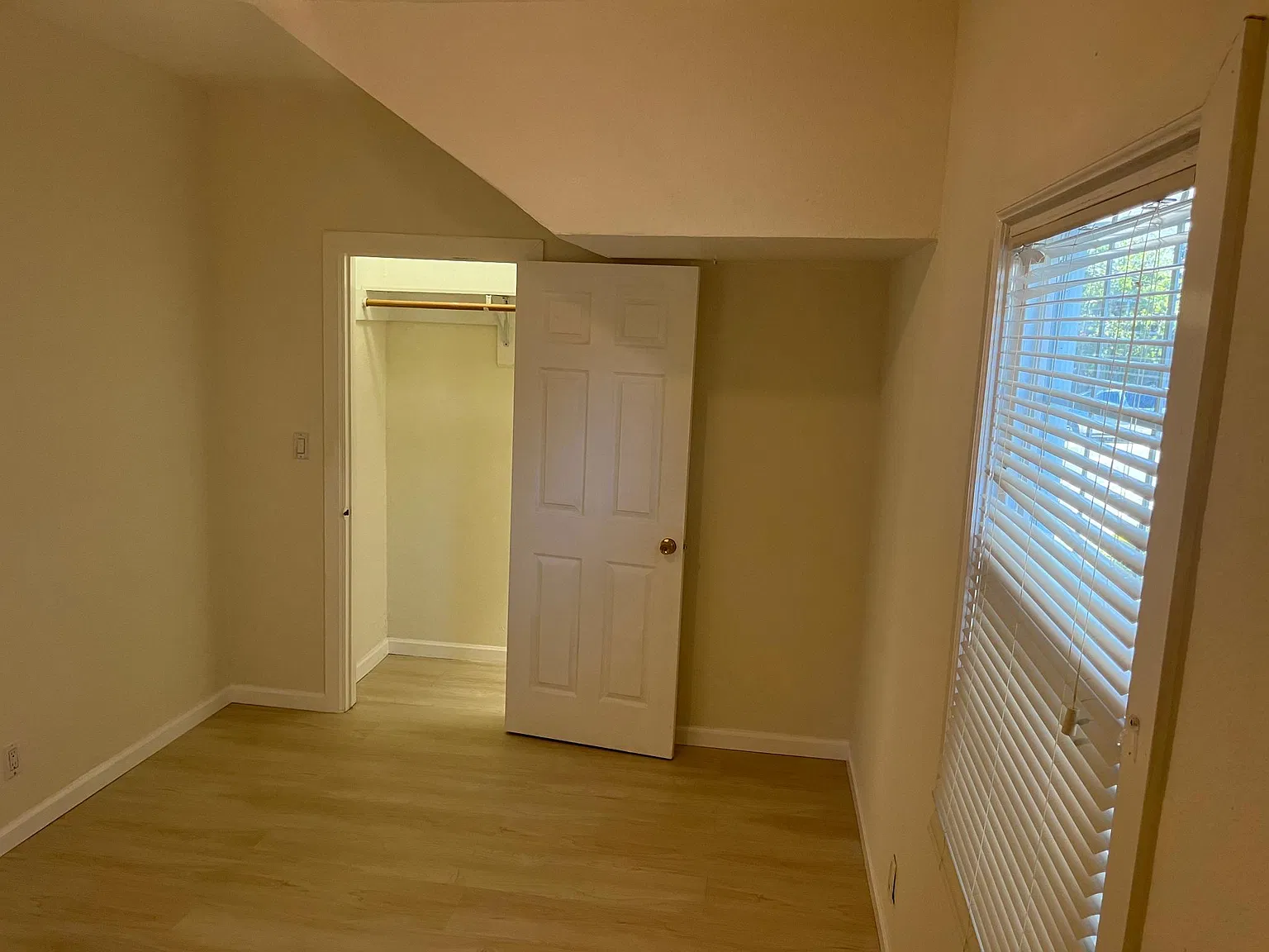 5223 Market St — Photo 4