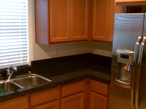 5th image of 112 Blossom Rock Ln