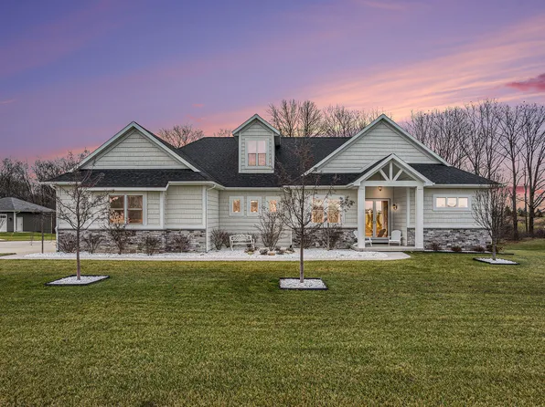 5486 8th Ave SW, Grandville, MI 49418