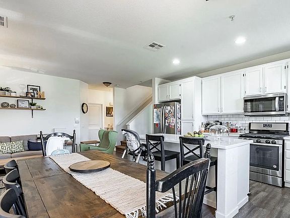 5th image of 1409 Paseo Orion