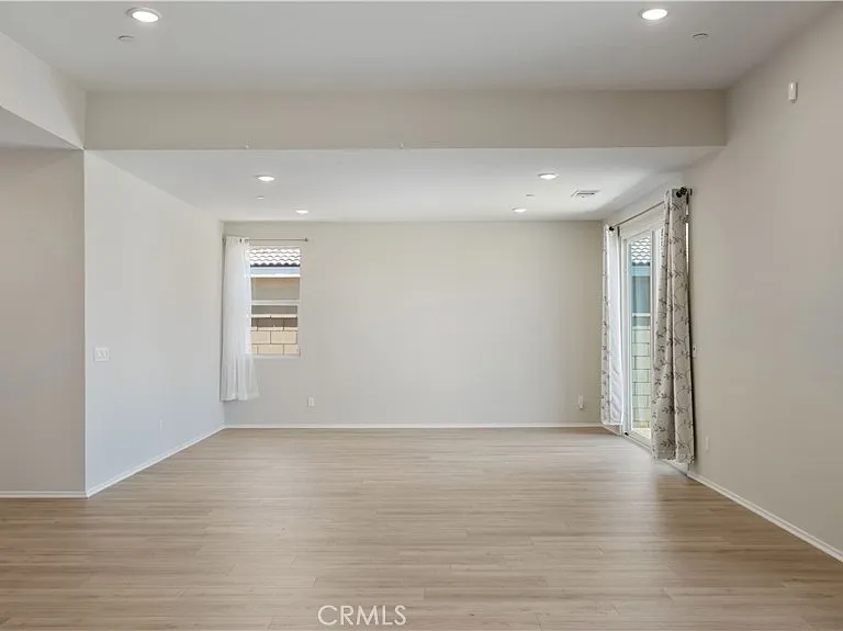 13925 Mesa View Dr — Photo 23