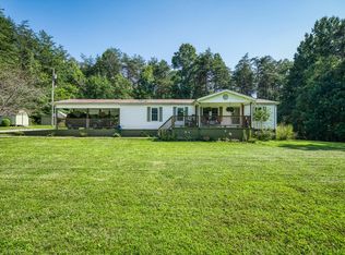 3265 Brewer Rd, Crossville, TN 38572
