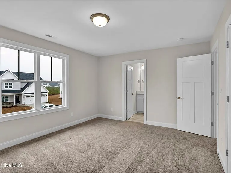 2772 Longleaf Pine Cir — Photo 24
