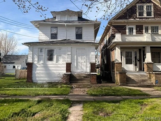Building Photo - 2020 Forest Ave