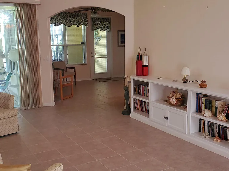 1128 NW Mossy Oak Way — Photo 7