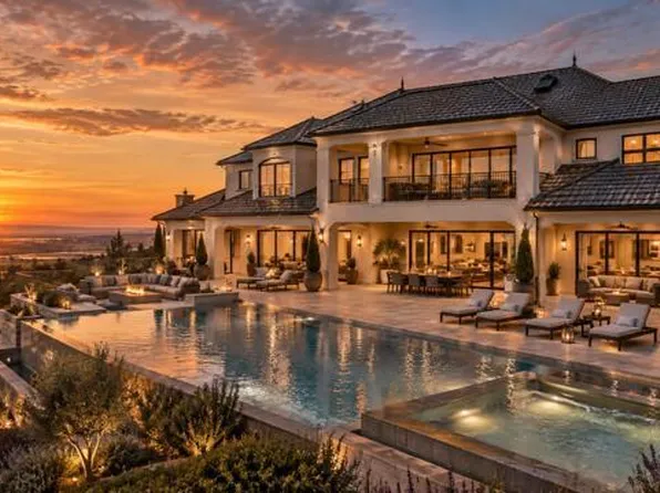 1250 Crestview Ave, Camarillo, CA 93010