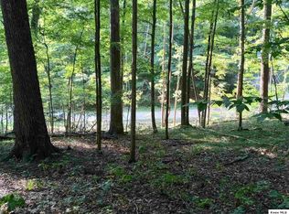 304 Highland Hills Dr, Howard, OH 43028