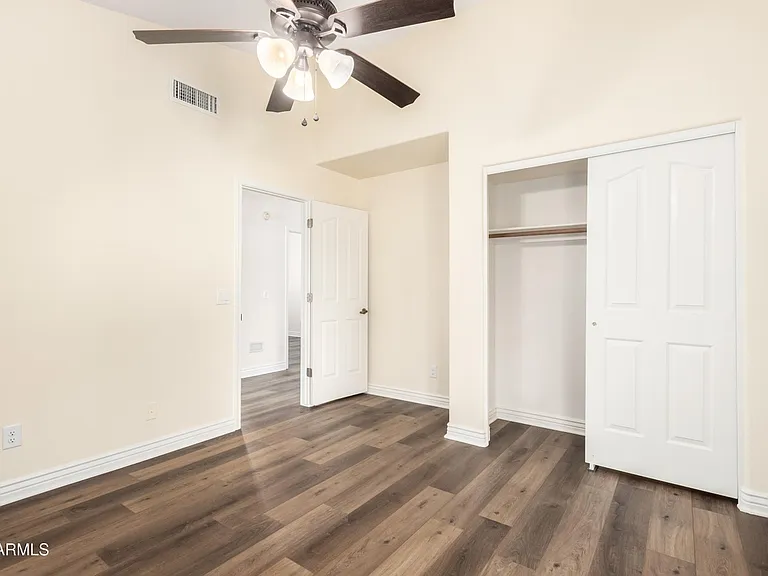 1517 W Islandia Dr — Photo 29