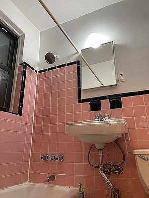 4th image of 308 E 90th St APT 2A