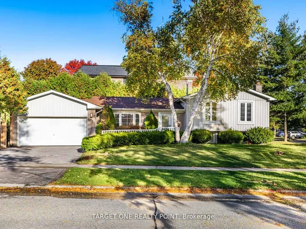 93 Mayvern Cres, Richmond Hill, ON L4C 5J6