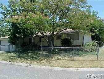 1st image of 475 Raymond Dr