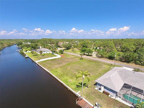 4th image of 1086 Beekman Cir