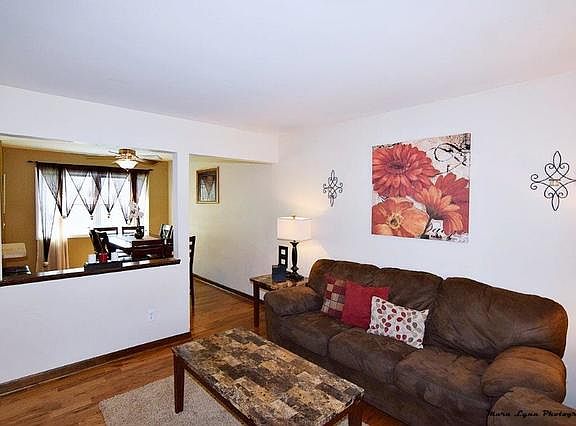 5th image of 2240 Larkspur Ct