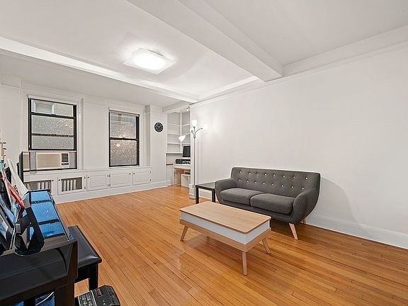 2nd image of 12 E 97th St #6J