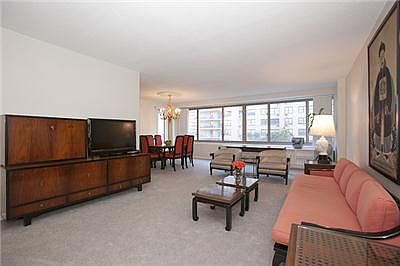 1st image of 315 W 70th St APT 5C