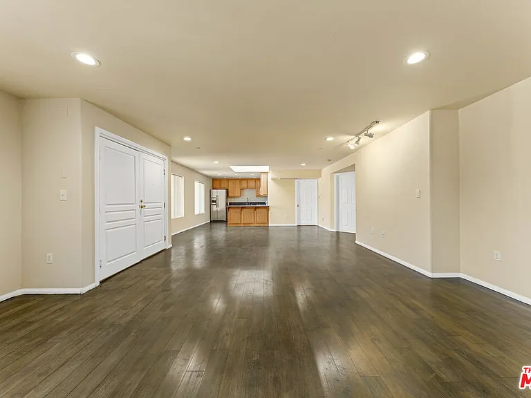 6815 Baird Ave #5 — Photo 6