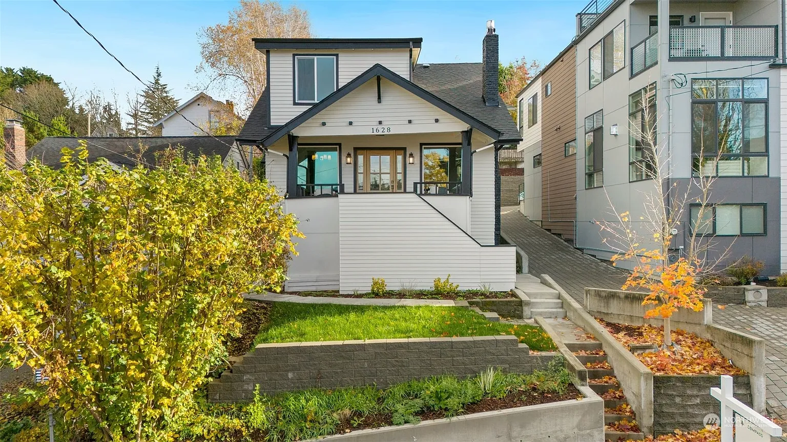 1628 32nd Avenue photo 1
