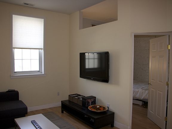 3rd image of 50-56 N Front St #206