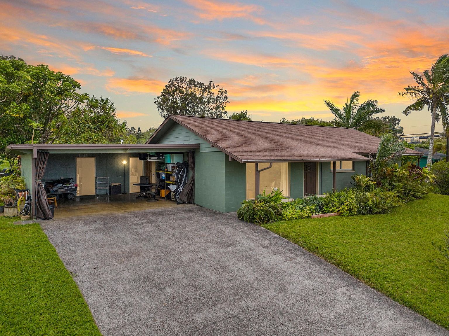 4310 Ulumalu Pl UNIT B, Haiku, HI 96708 | Zillow