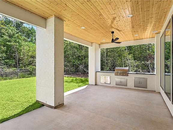 4th image of 1048 Ox Bow Ct