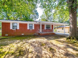 5621 Applewood Dr, North Little Rock, AR 72118