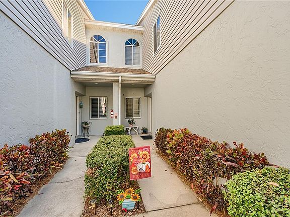 3rd image of 2541 Citrus Lake DR #A-103