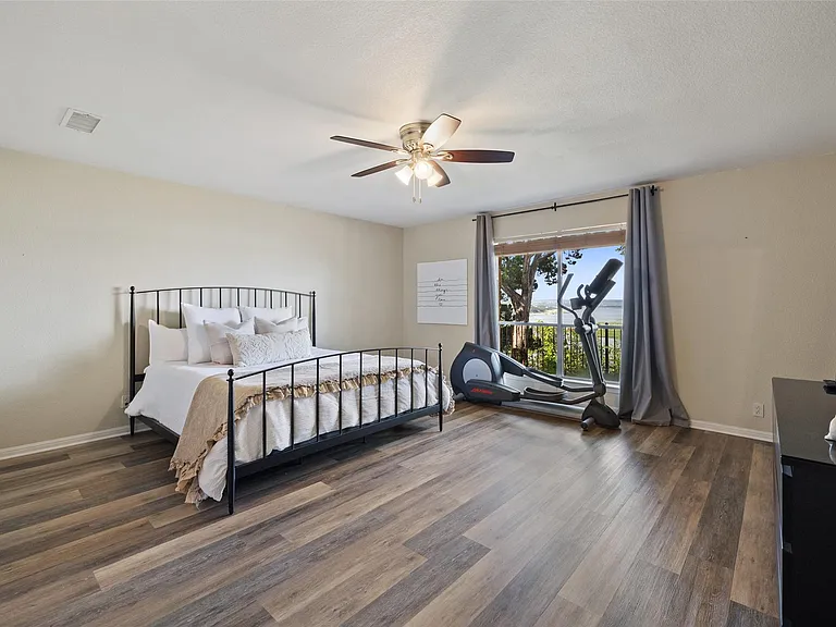 2918 Thurman Rd — Photo 15