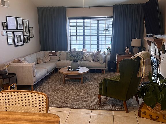 5th image of 5704 E Aire Libre Ave Unit 1041
