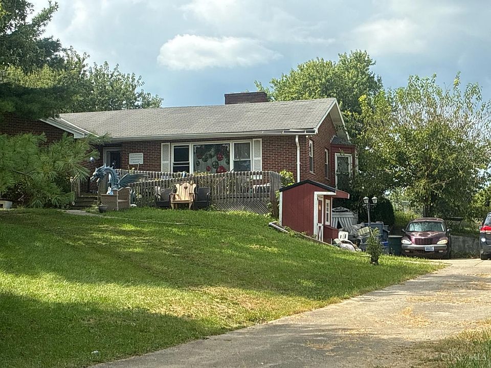 2nd image of 790 Hamilton New London Rd