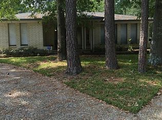 13 Hanover Ln, Conroe, TX 77304