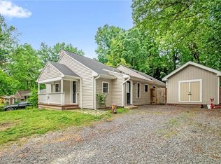 1522 Victory St, Greensboro, NC 27407