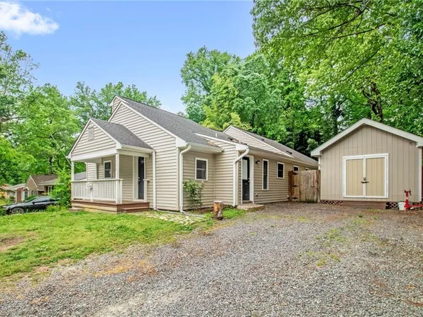 1522 Victory St, Greensboro, NC 27407