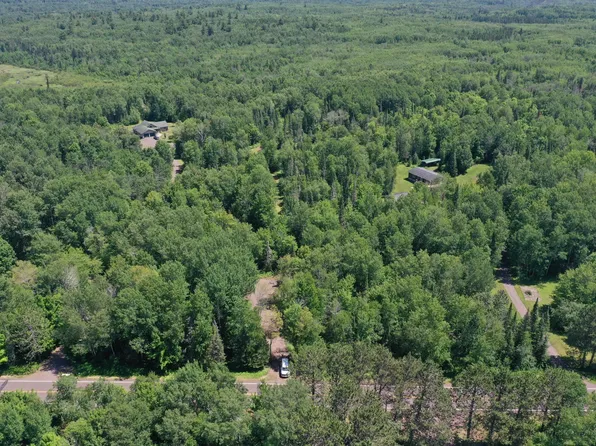 Arnold Rd, Duluth, MN 55803