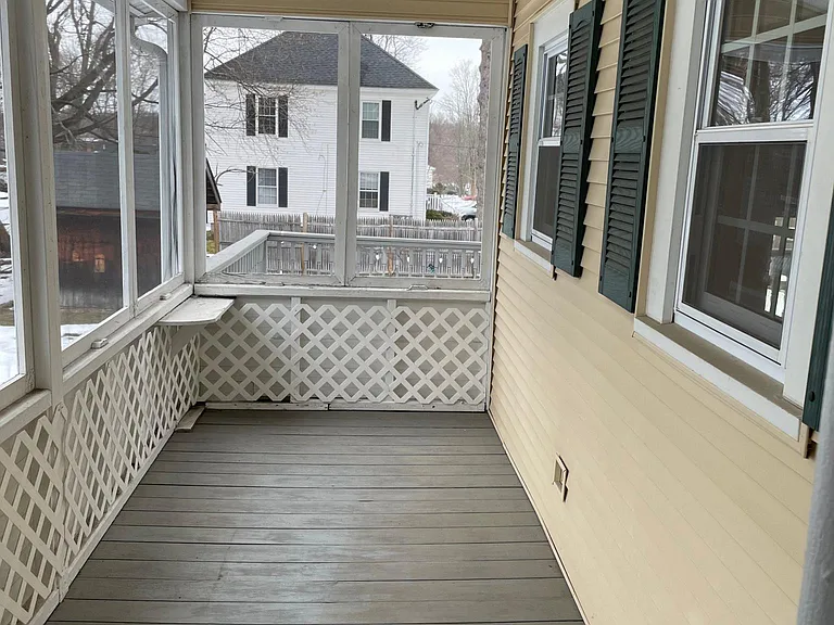 44 Pleasant St — Photo 6