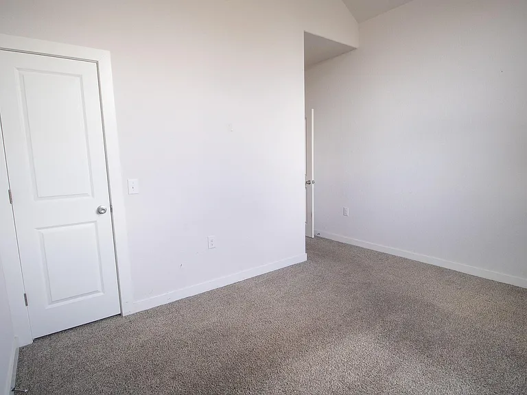 11417 American Mustang Loop — Photo 11
