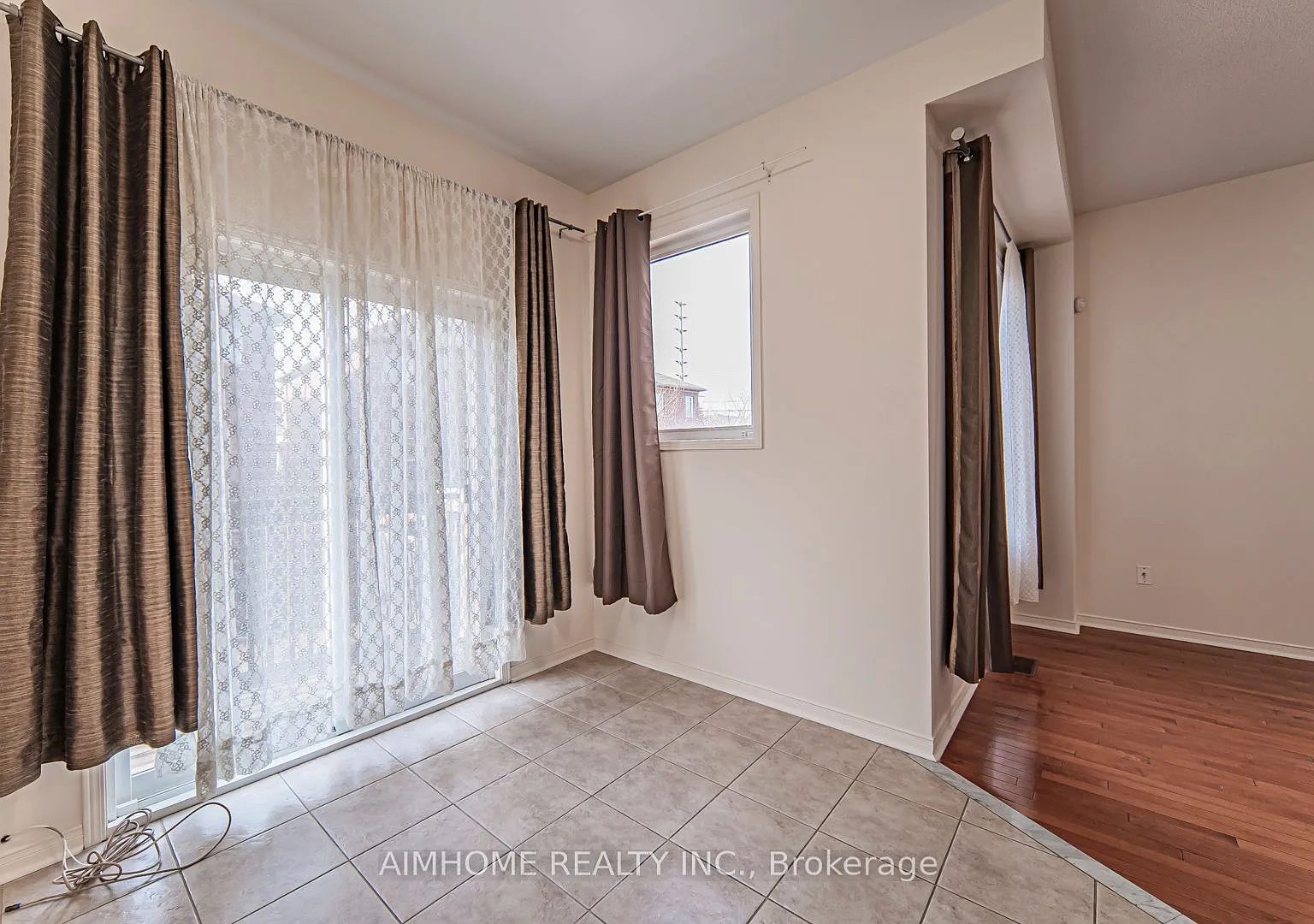 3 bed, $3,350 — Photo 3