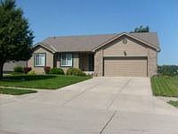 1st image of 1016 Meadow Dr