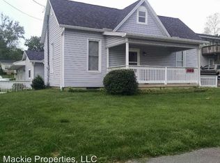 203 W Oak St, Ellettsville, IN 47429