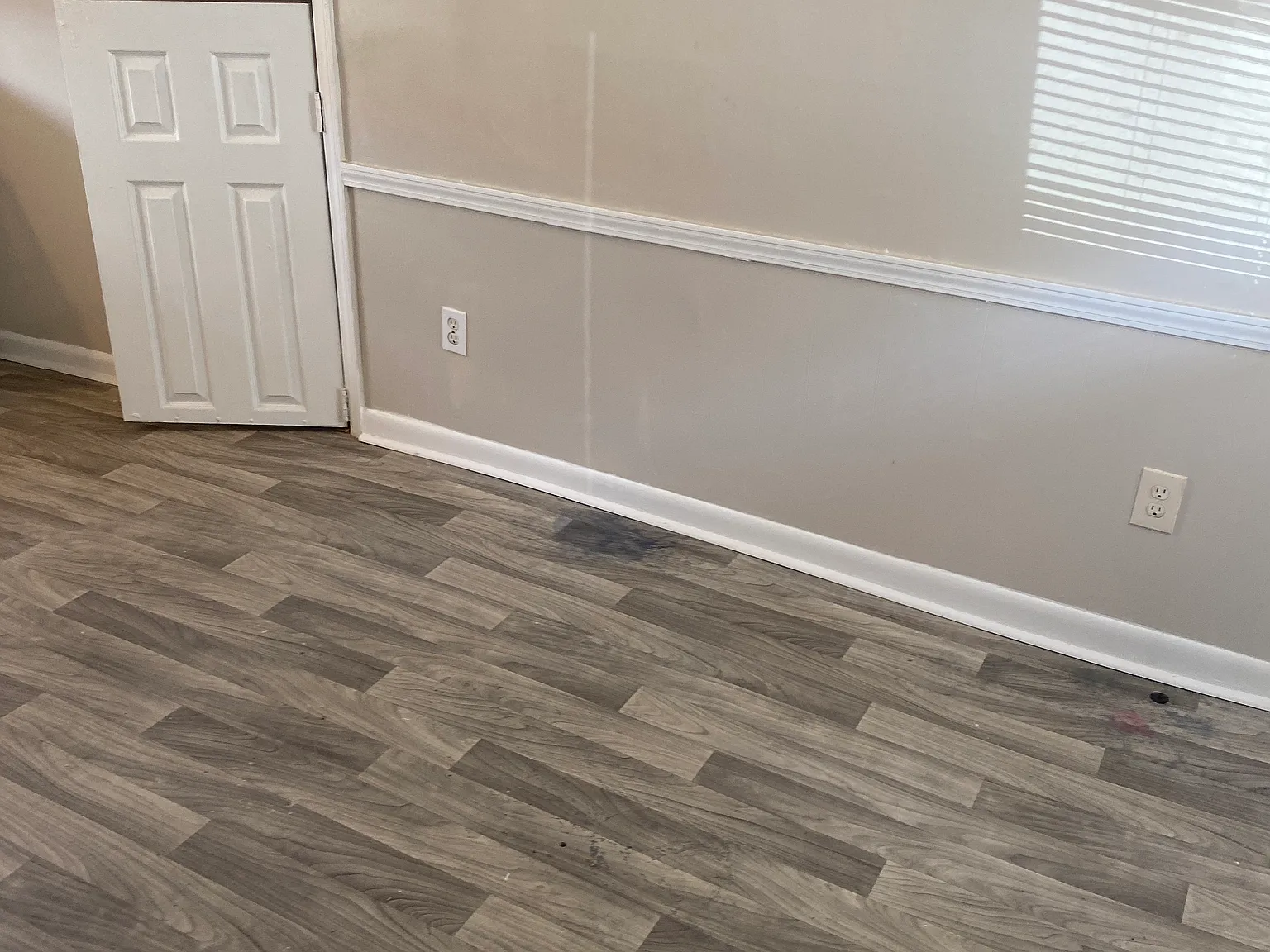 1 bed, 375 sqft, $820 — Photo 2